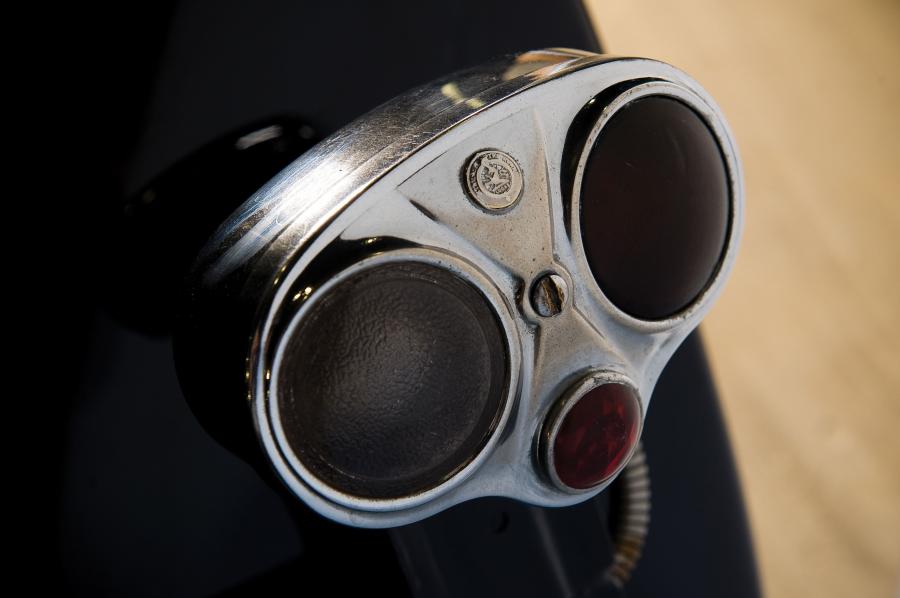  Jaguar SS100 3&frac12;-Litre Roadster 1938 года  (фото 3 из 53)
